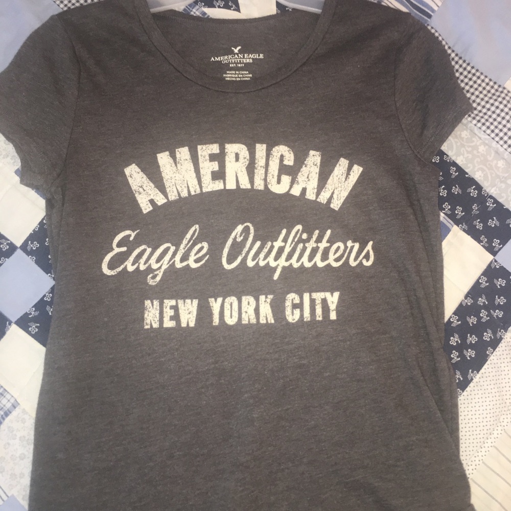 American Eagle T-shirt